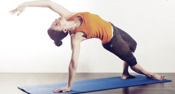 舞韵瑜伽：让身体与音乐共舞，我如何在律动中找到身心平衡