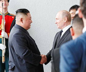 普京与金正恩在平壤会晤