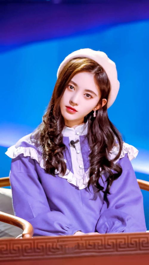 鞠婧祎被偶遇买奶茶，‘沪上阿姨’成新宠？网友：这姐太接地气了！