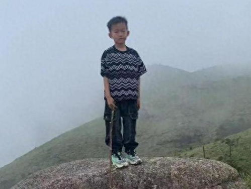 福建8岁男童失联3天，搜救仍在继续！山高风大、蟒蛇出没，牵动千万网友心