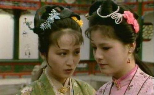 王熙凤喝酒插画