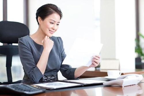 职场女性在线会议