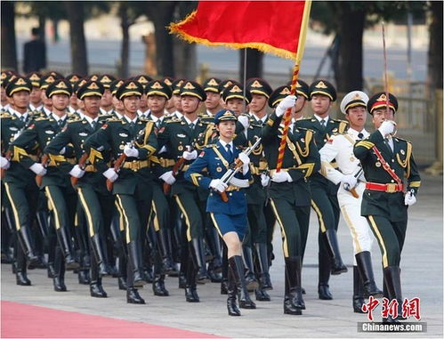 解放军仪仗队成员落泪演唱