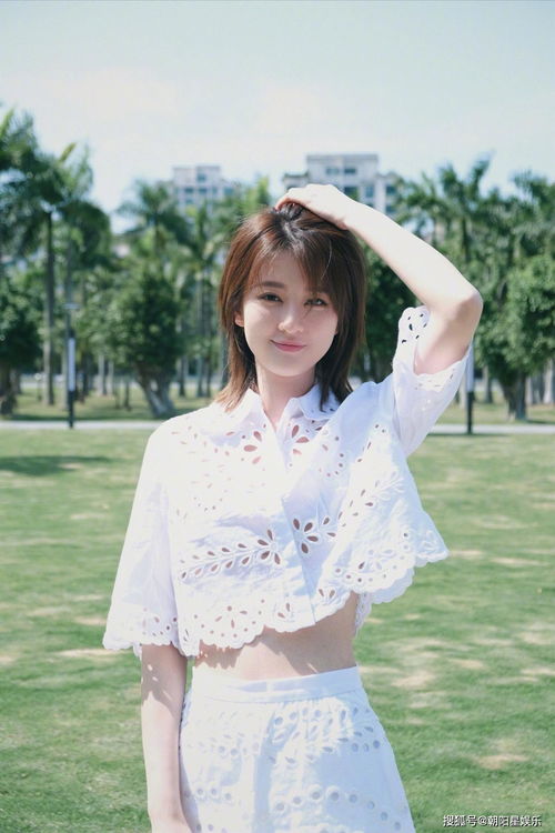 刘雨鑫打卡湖南芷江特色早餐，网友直呼：这也太接地气了！