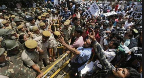 印巴边境关闭口岸现场