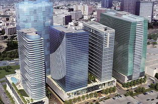 在洛杉矶体验感恩午餐：一场跨越文化的味蕾之旅