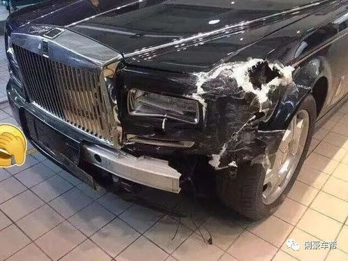 拉着饥荒开豪车的女人：车祸背后的真实故事与舆论风暴