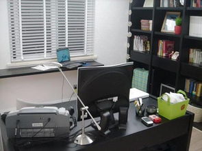 年轻人在家学习新技能