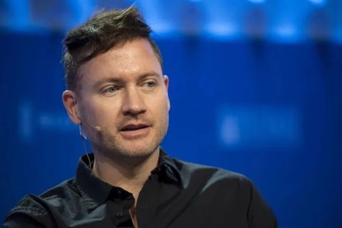 布莱恩与父亲及儿子换血实验现场<br><br><br><br>