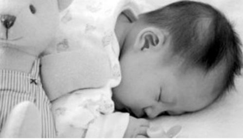 她首先是她自己，才是妈妈：当代女性身份的觉醒与挣扎