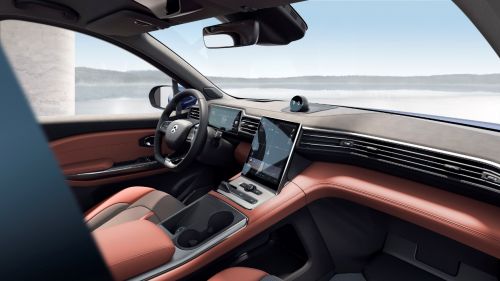 蔚来EC6内饰谍照曝光