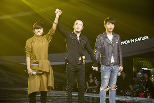 杨坤回应“18岁的腰”：是挺软的！综艺现场舞技惊艳全网