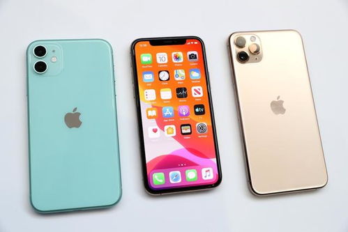 iPhone用户尝试手动安装国家反诈中心APP过程演示图