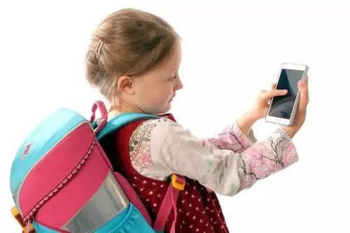 和儿子一起看《你好，李焕英》，一场关于母爱的温柔对话