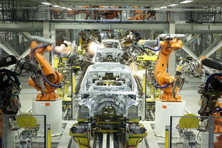 美国汽车制造工厂内部场景