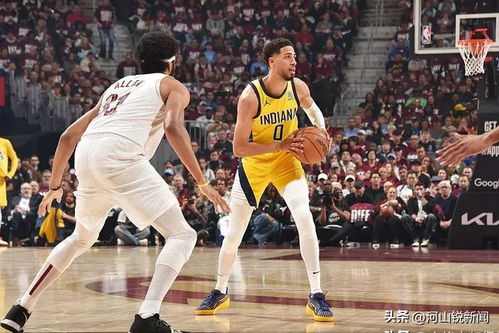 哈利伯顿突破上篮