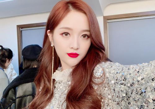 刘诗诗吴宣仪都哭红了眼，背后真相让人心疼不已