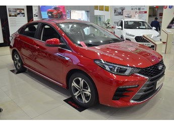 奇瑞高管怒怼吉利新车：烂车一台？背后真相竟出乎意料！