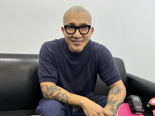 S妈晒合照 具俊晔身形暴瘦，情深难抑的悲痛背后