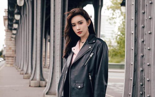 孟子义在奔跑吧中与其他嘉宾互动画面