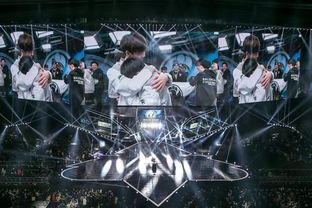 iG战队成功抢下大龙并展开反击