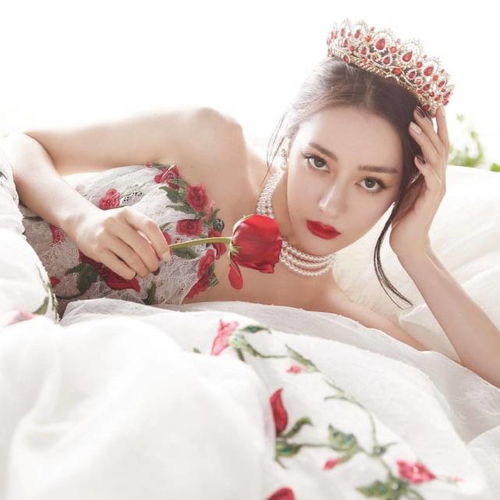 《折腰》今日开播！宋祖儿刘宇宁古装CP引爆期待，网友：等了太久