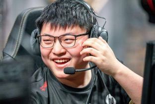 Psy接受采访时表达自我认同的瞬间