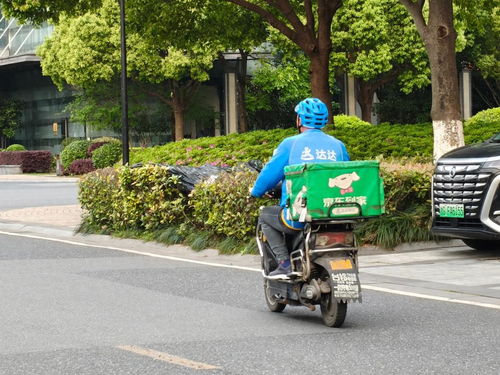 京东美团外卖大战升级，市监总局约谈背后暗藏哪些信号？