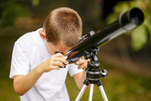 18岁天才高中生独登顶刊，AI解锁150万新天体，斯坦福连夜发offer