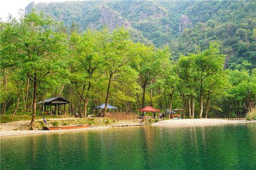 送别救人牺牲英雄高武：他用生命托起希望，却永远离开了我们