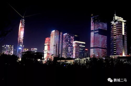 深圳夜景中的民营企业总部大楼群