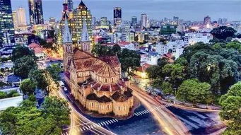 越南胡志明市高楼林立的城市景观