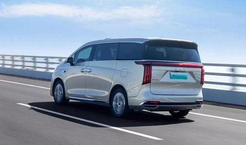 魏牌全新高山家族上市，预售破15000辆引爆市场热潮！