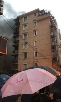 一口锅救了一整栋楼，网友：这届邻居太有才了！