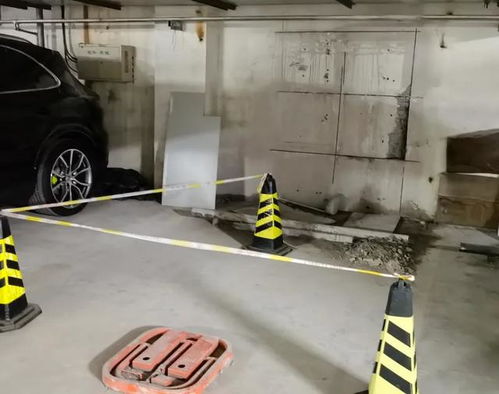 商场地下通道暴力事件现场照片