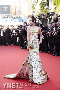 范冰冰戛纳红毯经典造型