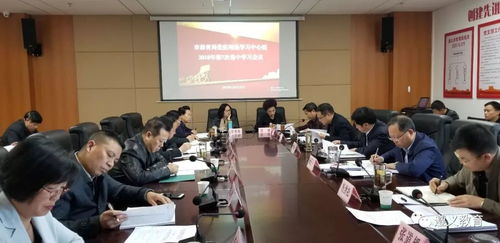 教育局工作人员讨论为救人学生安排补考