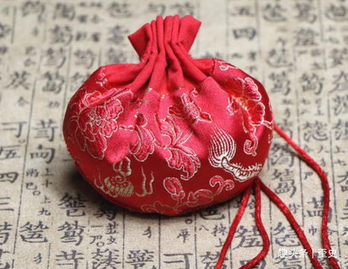 薛宝钗协理宁国府，贾探春改革大观园：一场权力的博弈与命运的转折