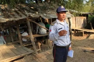 火车穿村致18死后又一老人被撞身亡｜血的教训为何总难唤醒人心？