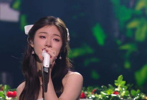 单依纯舞台表演照片