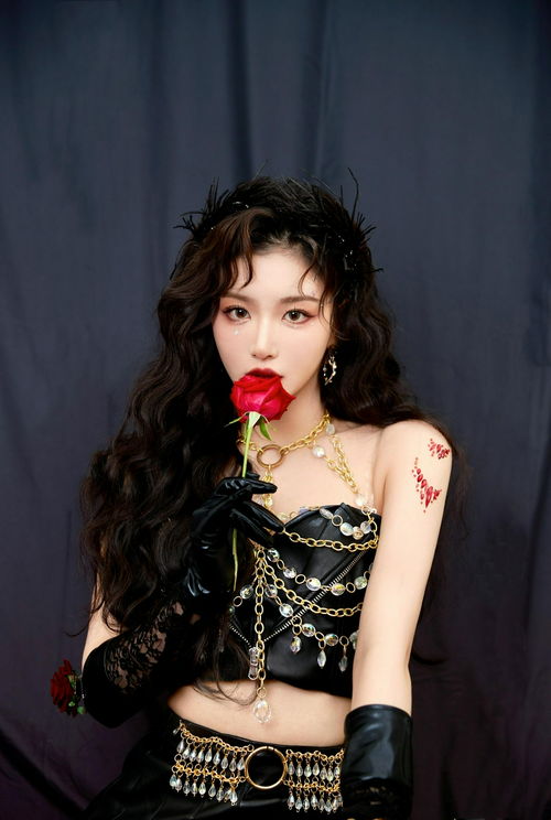 孔雪儿是谁叫我邪恶水蜜桃？微博热搜背后的她到底有多‘甜’？