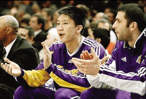 亚马尔接受采访谈论拍照经历