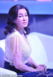 刘晓庆回应被指偷税风波：霸气回应背后的恩怨情仇