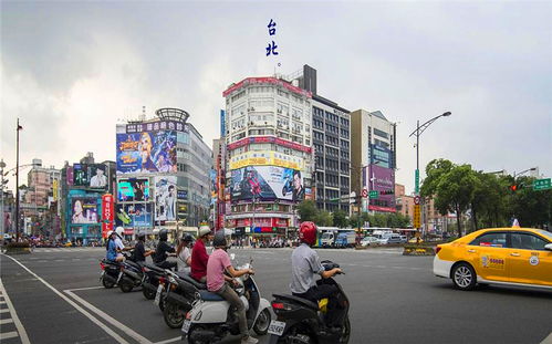 台湾民众在大陆市集游览