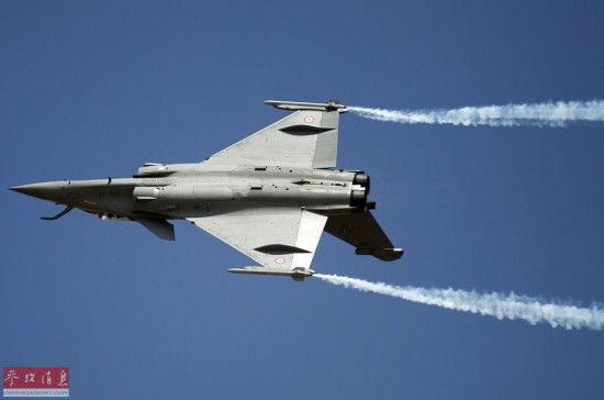 法国阵风战机飞行画面