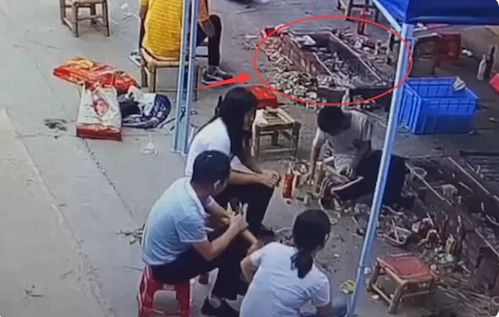 西安一烧烤店将泔水桶内肉串捞出再烤？市监部门回应：停业整顿，监控显示未出售