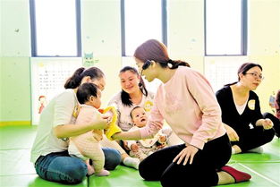 亲子互动温馨场景