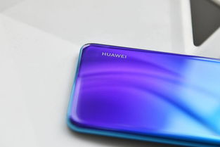 华为官方发布的nova14及鸿蒙电脑发布会海报