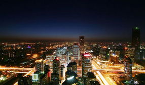 北京CBD夜景灯火通明象征经济发展活力