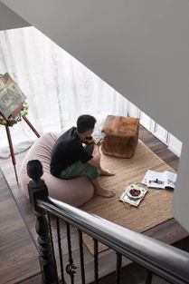 男子失踪7年被找到 正躺桥洞玩手机？真相令人意外！